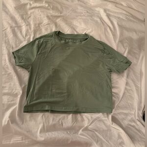 Athletic Green Crop Top – Women’s Size Small